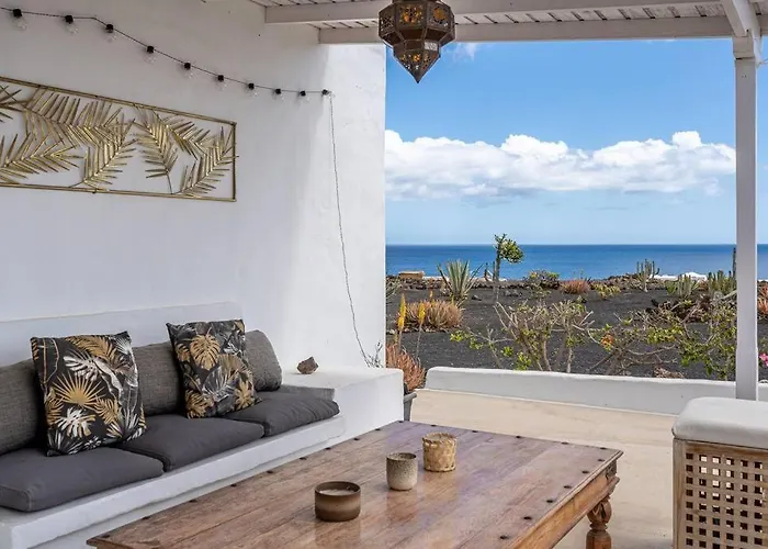 Ocean - Volcano House Nyaraló *