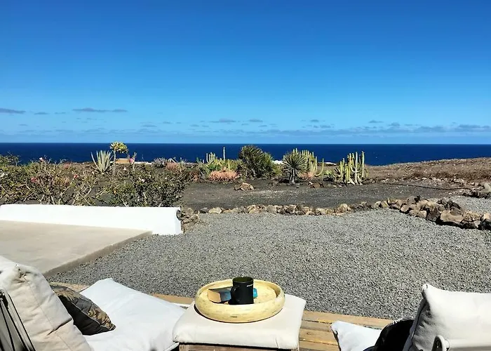 Ocean - Volcano House Nyaraló Teguise