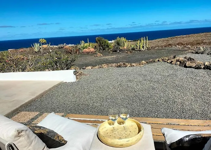 Ocean - Volcano House Nyaraló